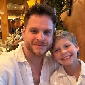 Meet your Posher, Wayne